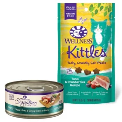 Wellness CORE Signature Selects Flaked Skipjack Tuna & Shrimp Entree in Broth Grain-Free Canned Food + Kittles Grain-Free Tuna & Cranberries Recipe Crunchy Cat Treats
